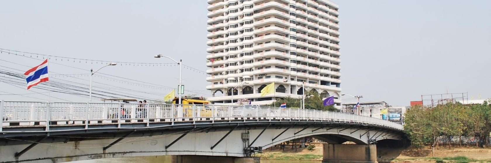 Puente de Nakornping